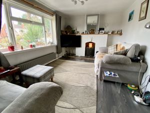 Lounge- click for photo gallery